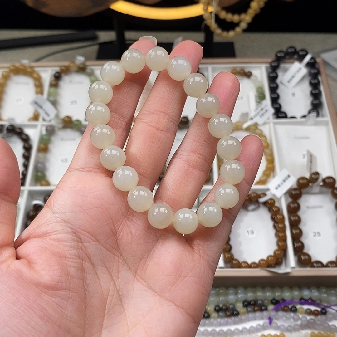 和田玉未镶嵌手链