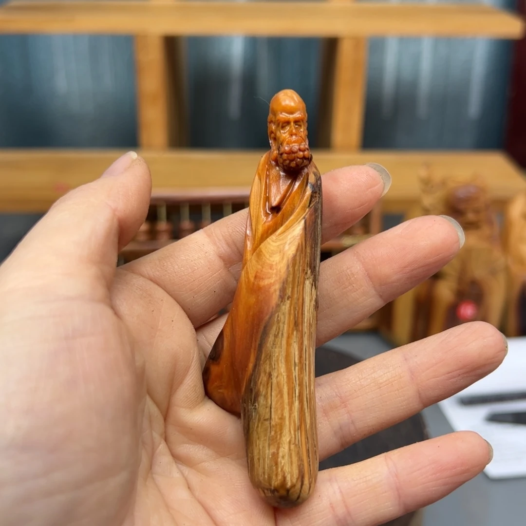 汤***傲柏木崖柏木摆件手把件，