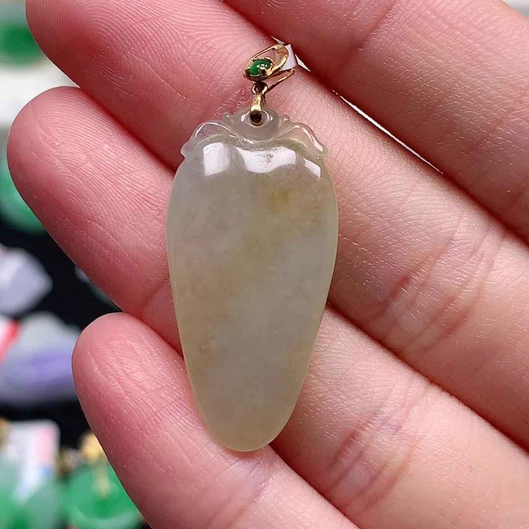 颈饰18K金镶嵌翡翠翡翠吊坠