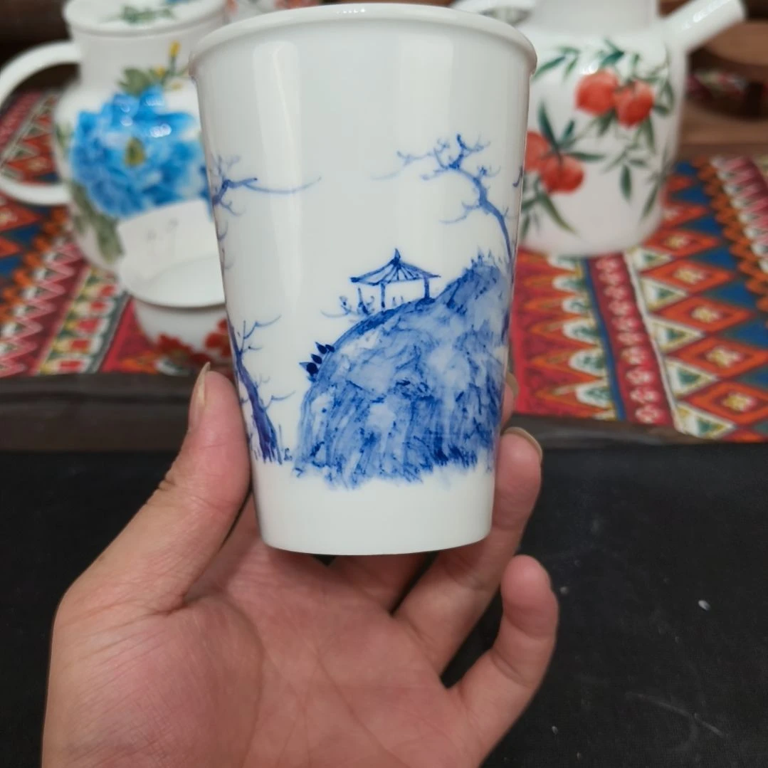 摆件景德镇手工手绘高温瓷器