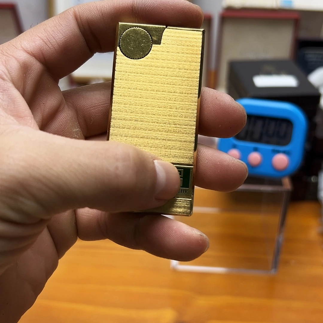 纪家金色卡片机内搓轮明火