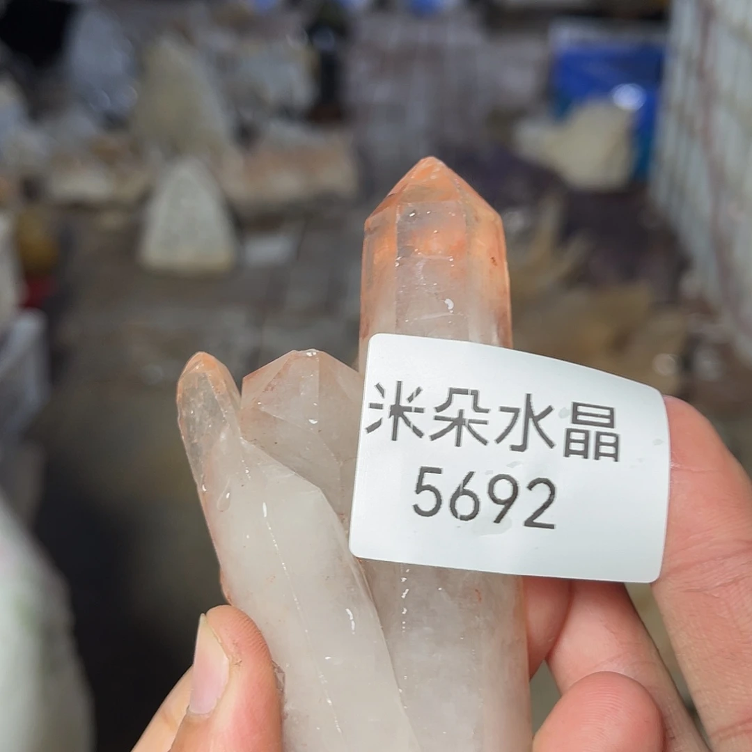 M****水晶未镶嵌珠宝半成品