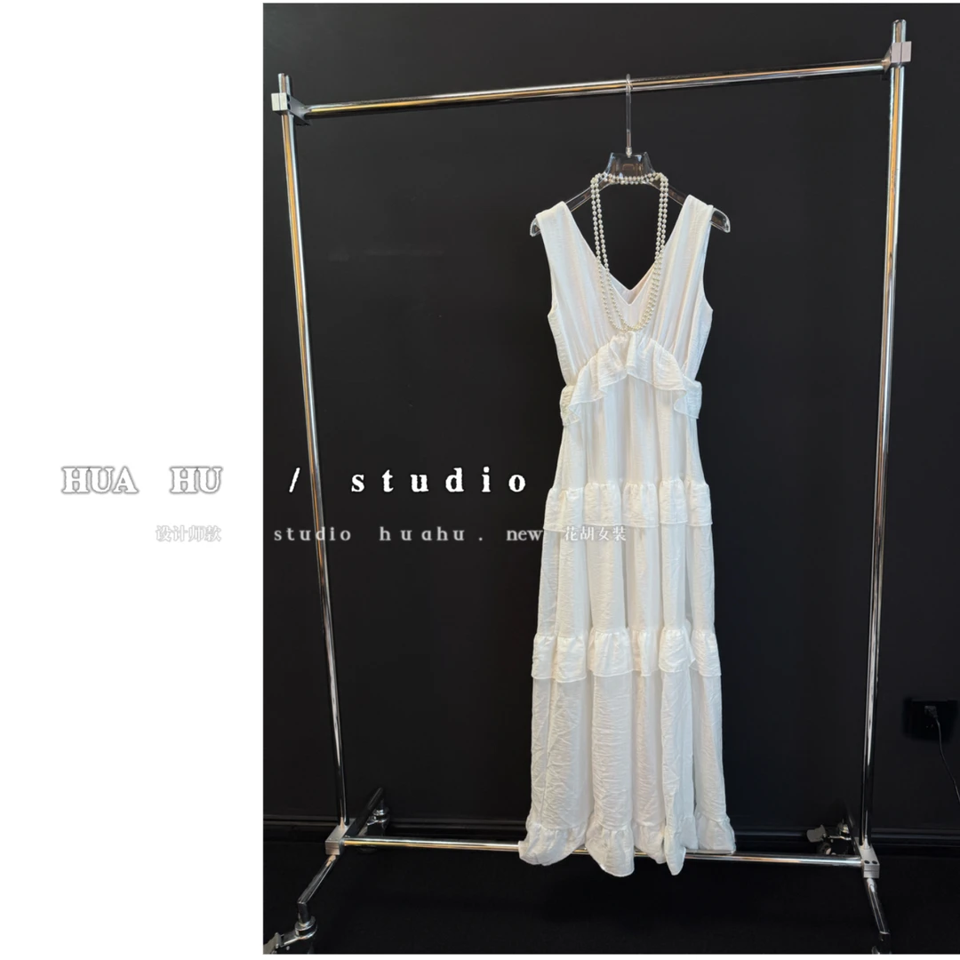 【初恋】 法式温柔 拼接荷叶花边  V领 无袖 收腰连衣裙