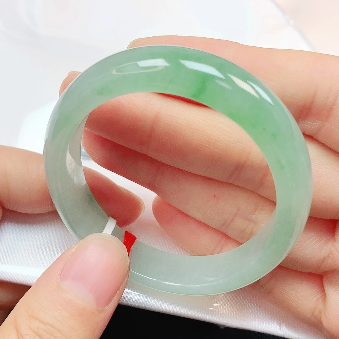 未镶嵌手镯翡翠抖音239，贵妃52.4