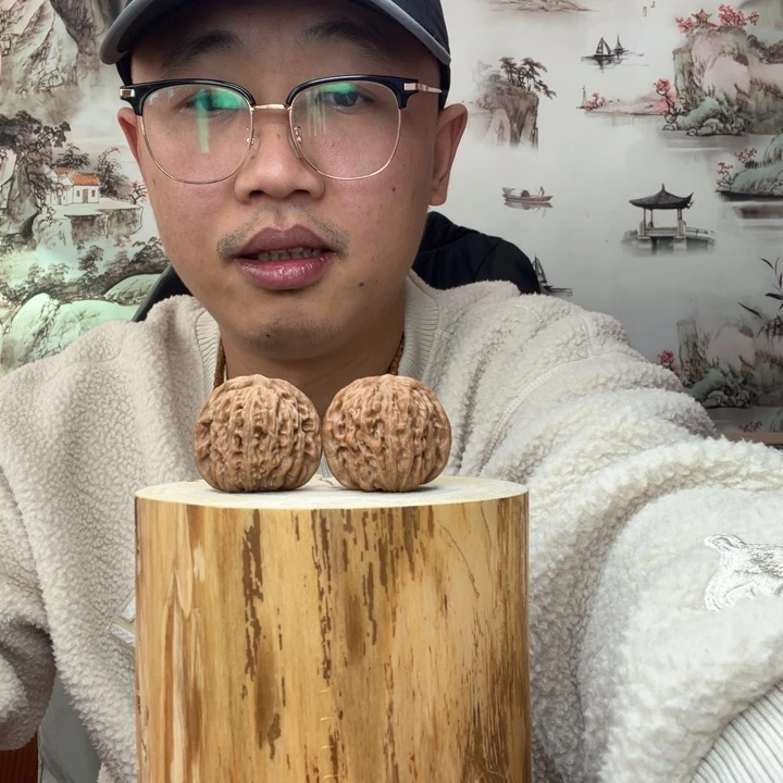 文玩核桃把件四座楼