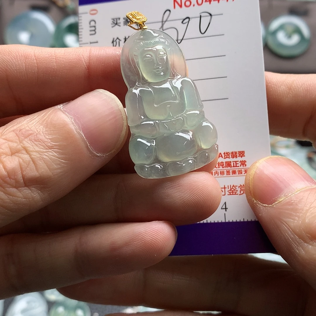 翡翠未镶嵌颈饰吊坠