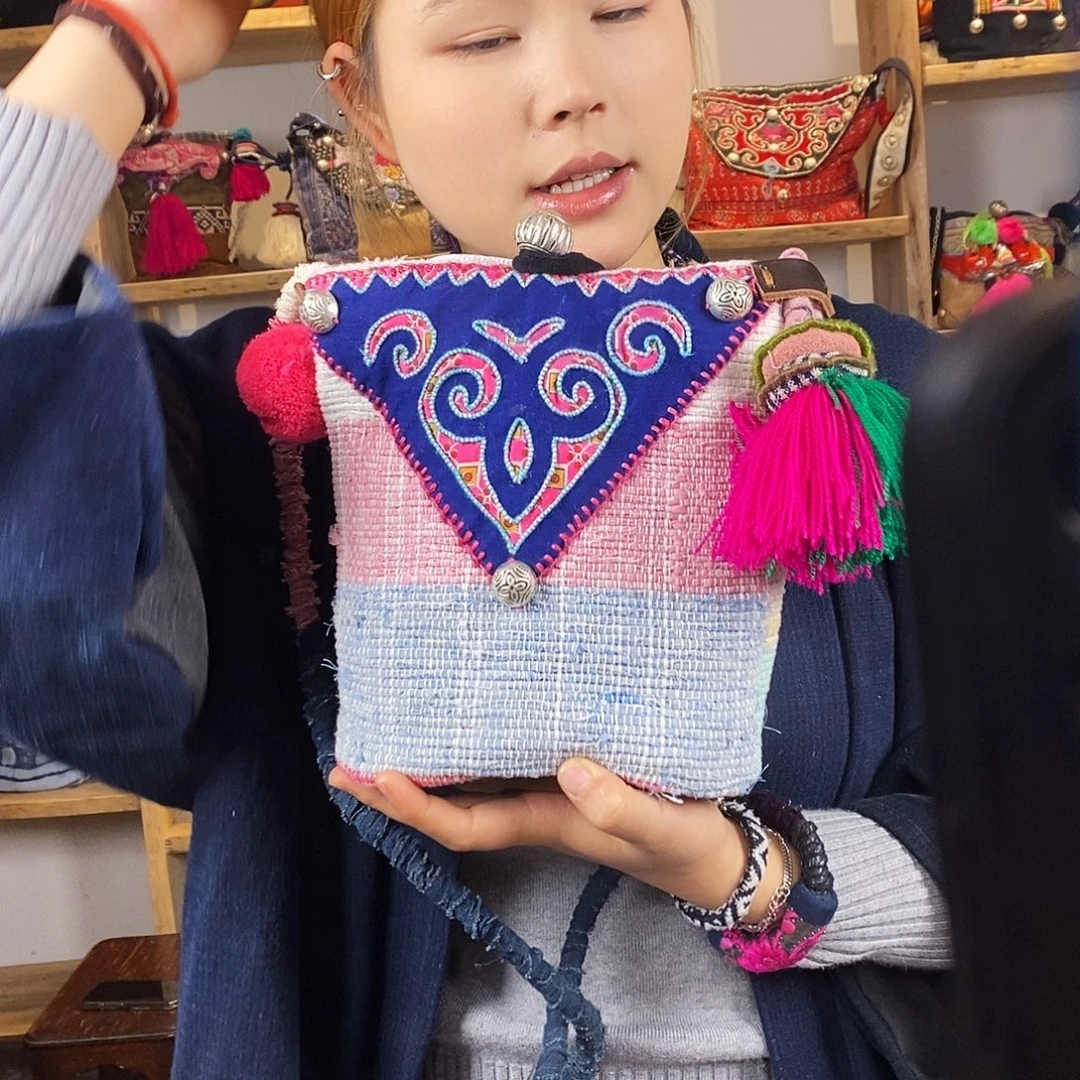 织绣手工制作包包