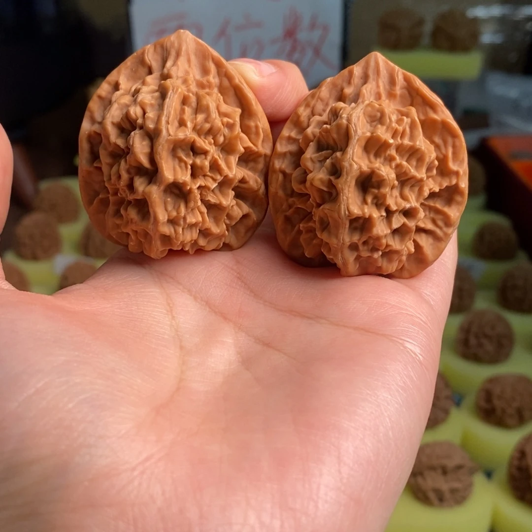 核桃秦岭大花41尺寸50克