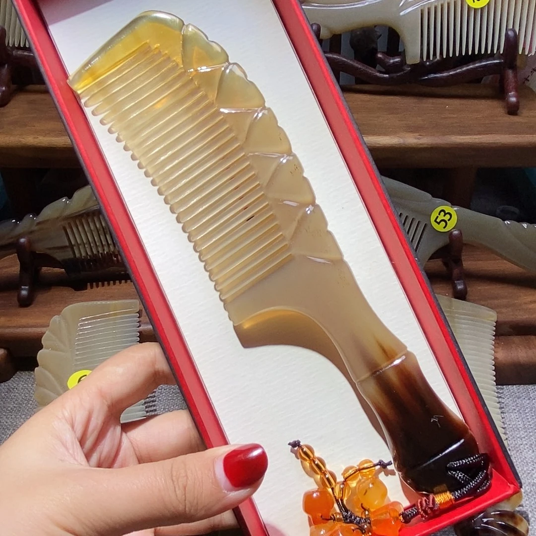 0139 枫叶牛角梳牛角梳