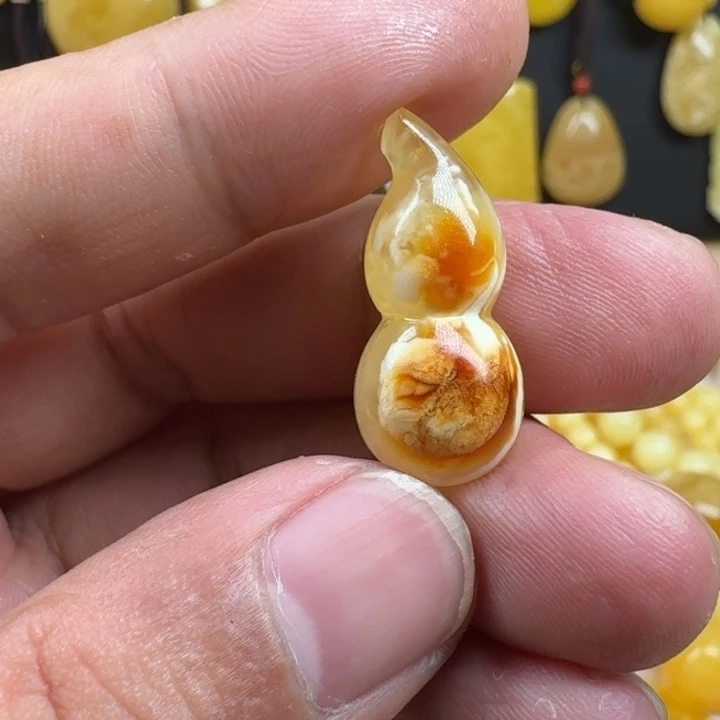 蜜蜡未镶嵌珠宝奇石葫芦