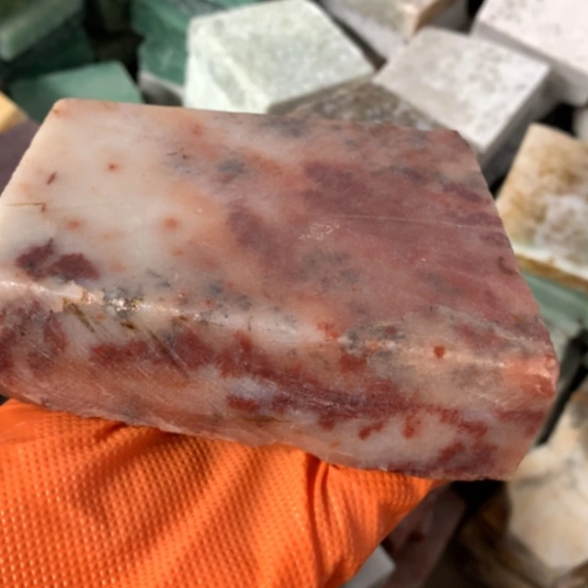 【闪购商品】未镶嵌手镯石英岩玉红草花2