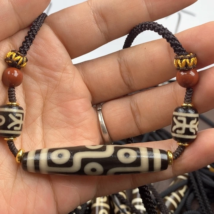 玛瑙/玉髓散珠小*?