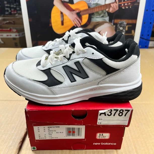 A3787 NEW BALANCE MW707WB 41.5码运动鞋直播微瑕疵 无售后