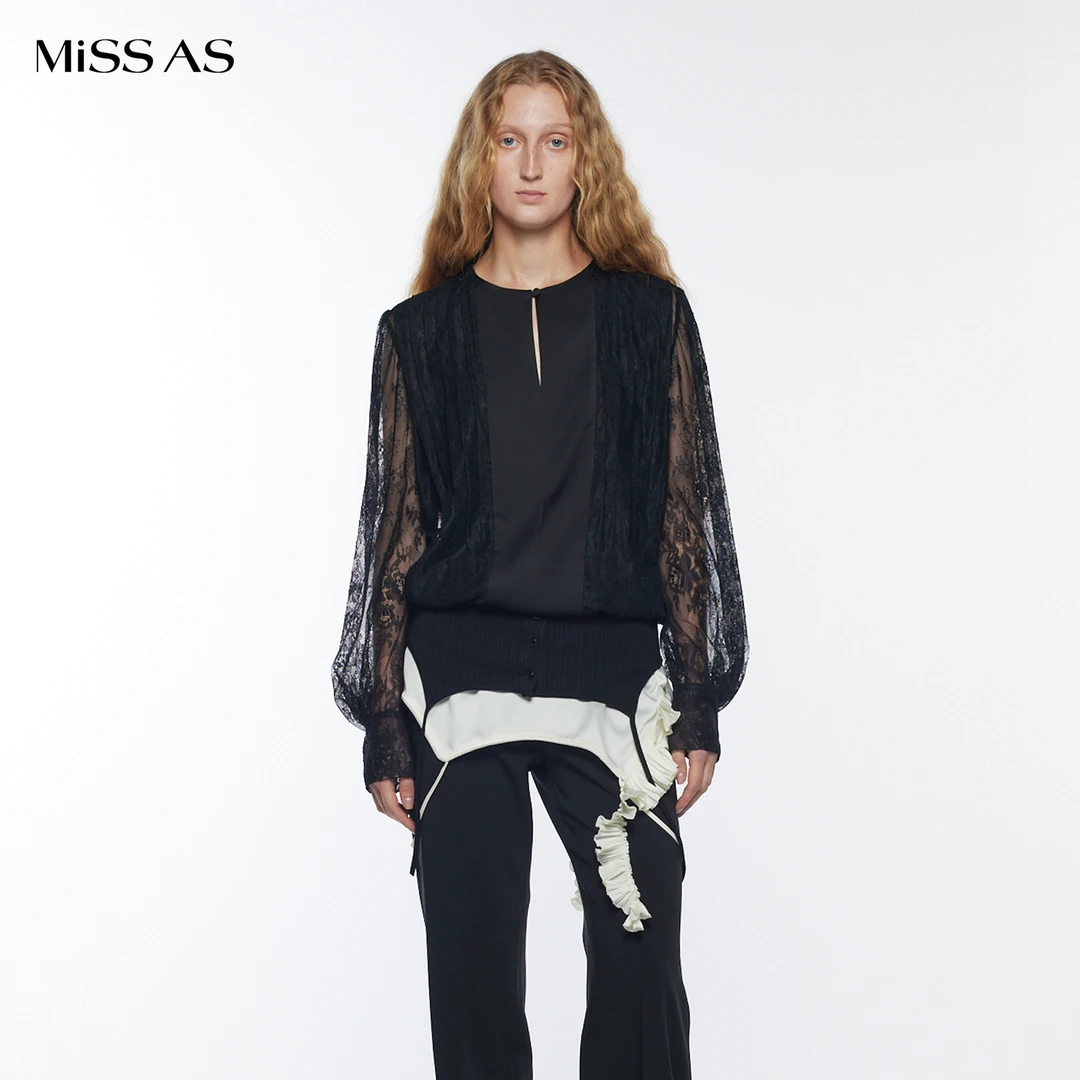 【YCH】提花镂空拼接倒置吊带纽扣百褶圆领长袖上衣26春夏