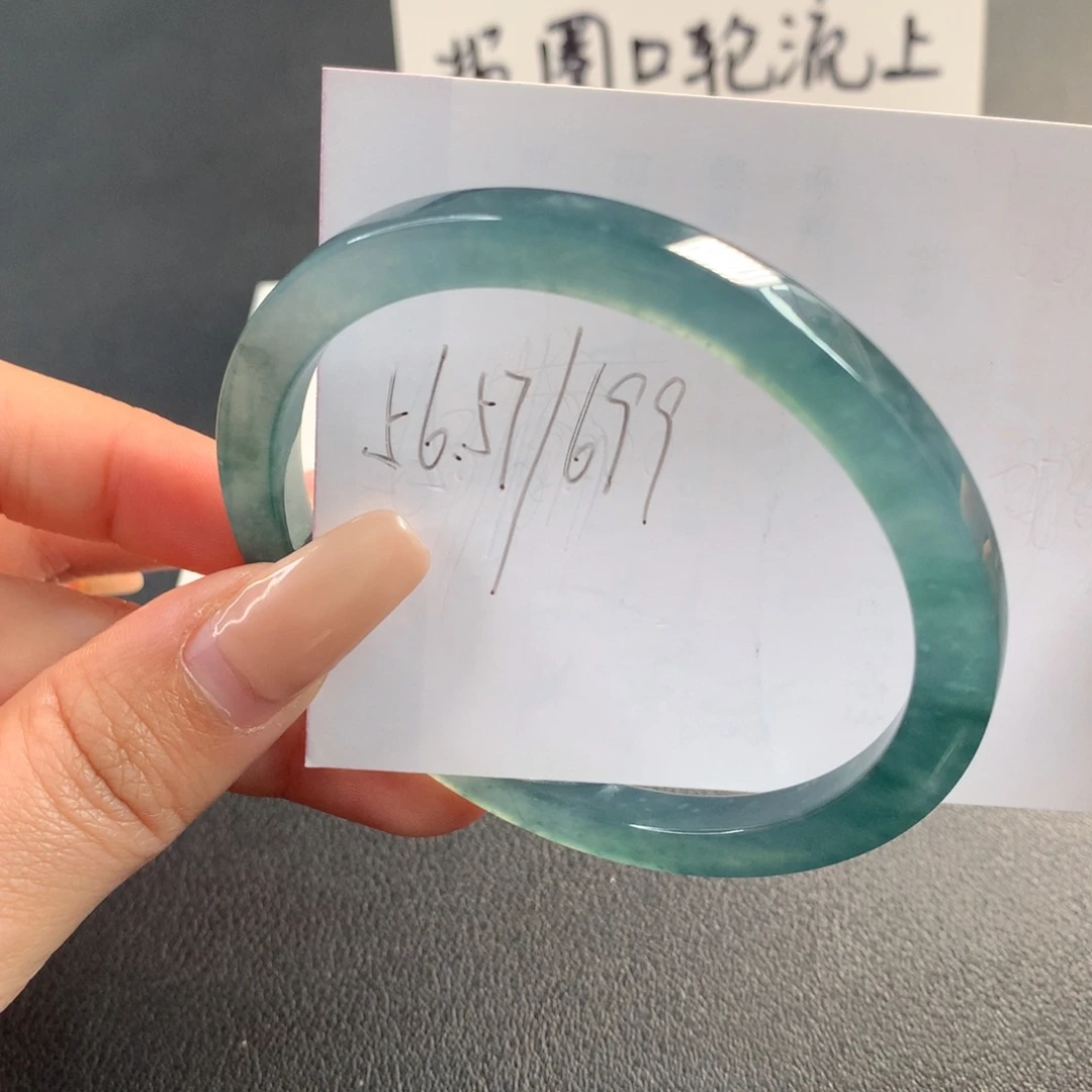 翡翠未镶嵌手镯天然翡翠