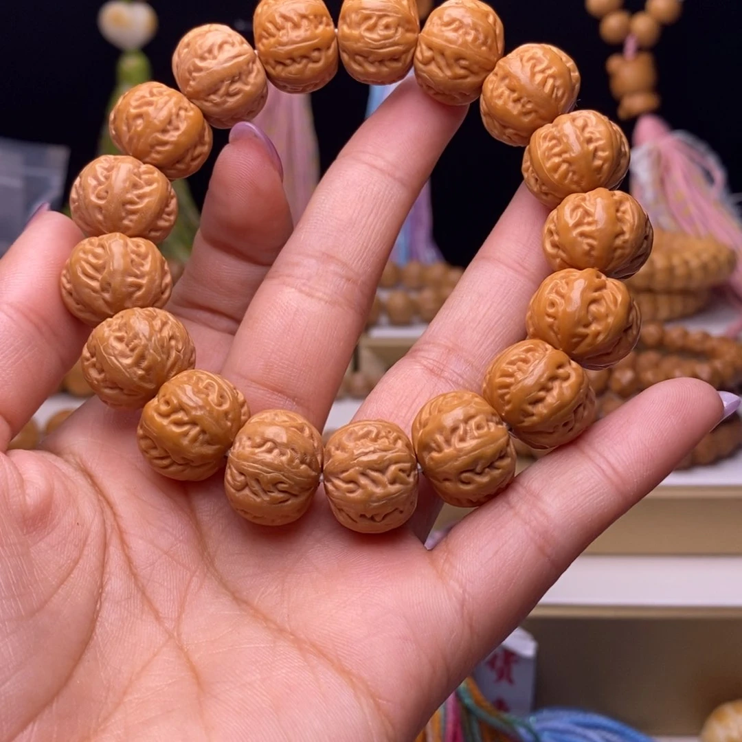 吊坠猴头核桃马*八棱