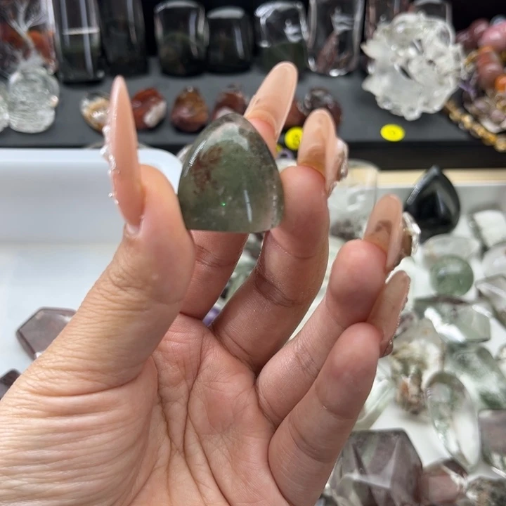 未镶嵌吊坠(赠链)黄晶