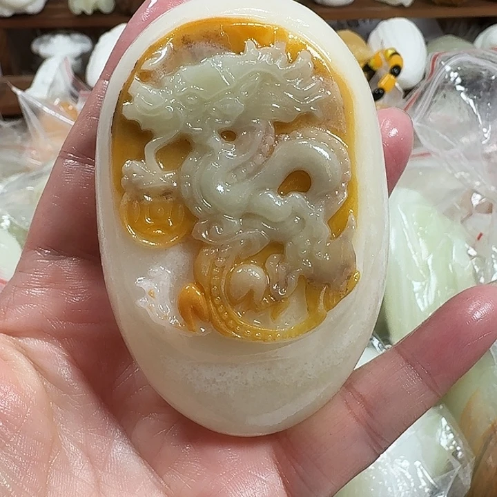 大***林砖雕石头手把件不退不换