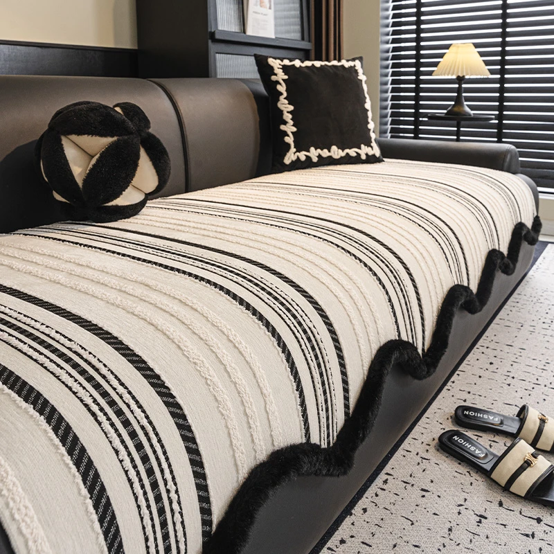 客厅直排防滑沙发垫一片式皮沙发套罩盖布四季通用新款防猫抓坐垫