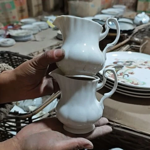 库存微瑕公道杯两个