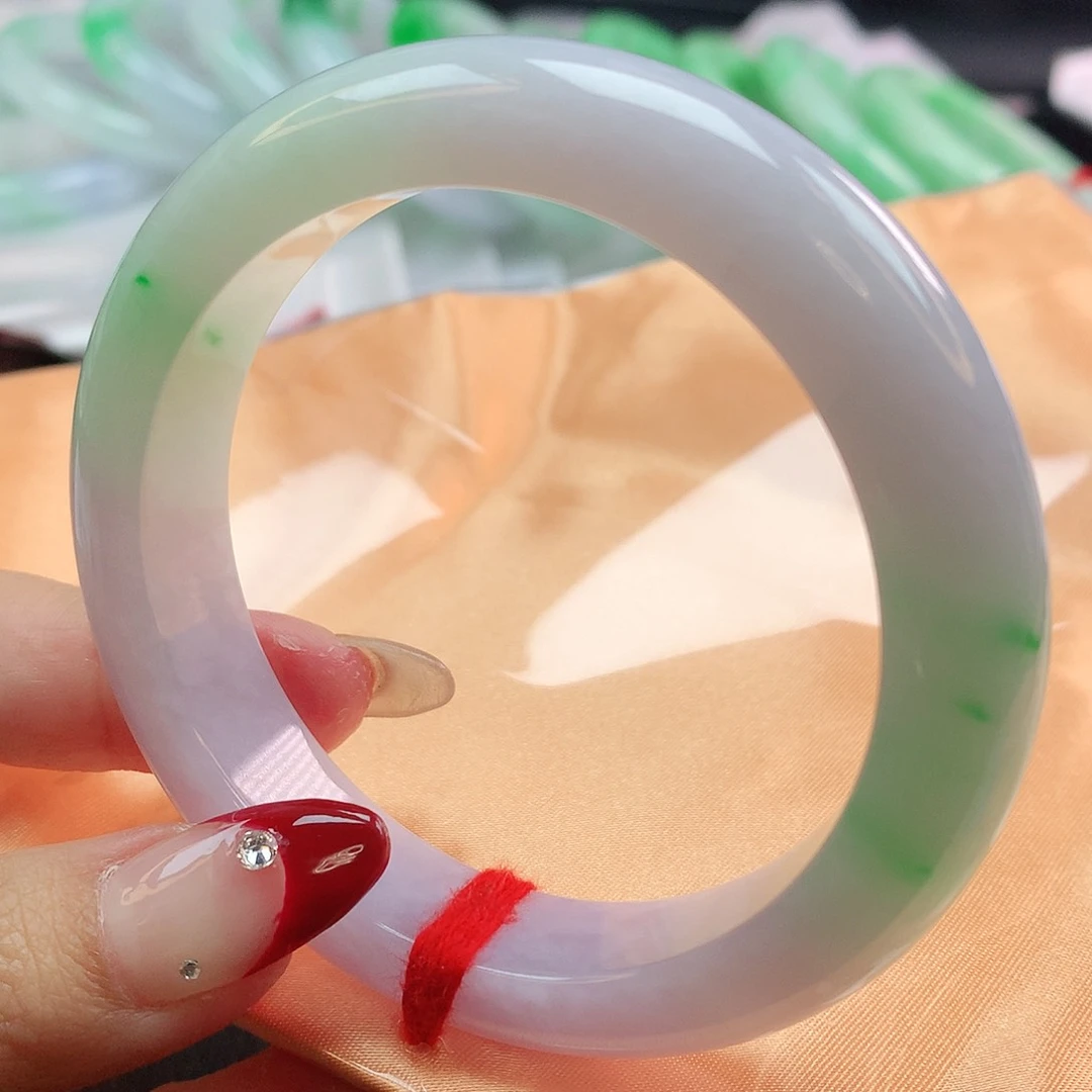 翡翠手镯未镶嵌1945正圈57