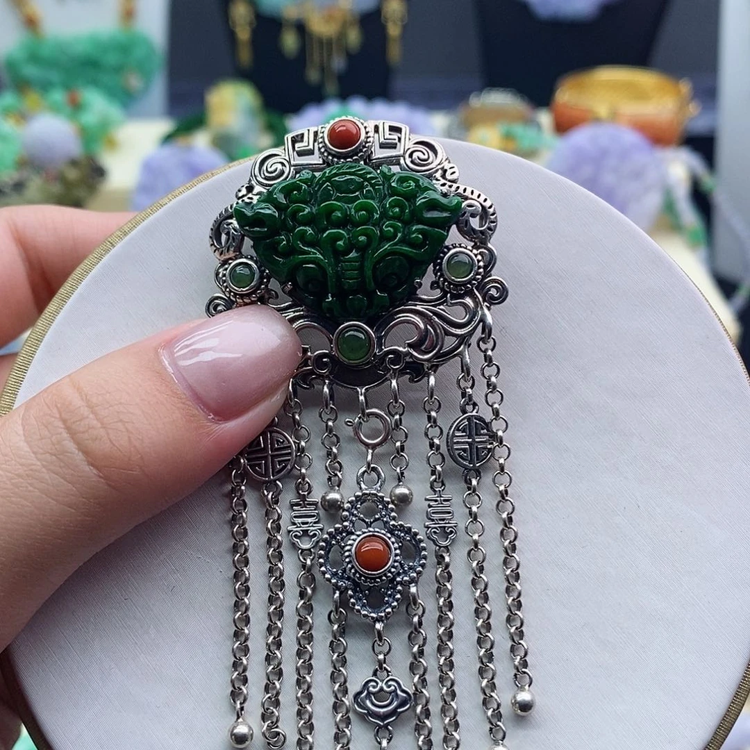 翡翠银S925镶嵌吊坠(赠链)