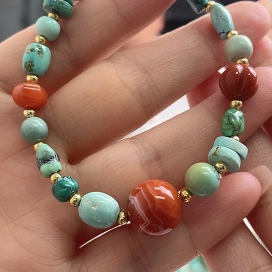 南红玛瑙未镶嵌珠宝奇石