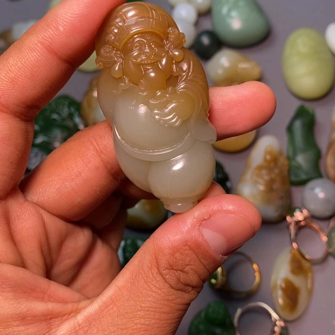 和田玉颈饰未镶嵌瑞*