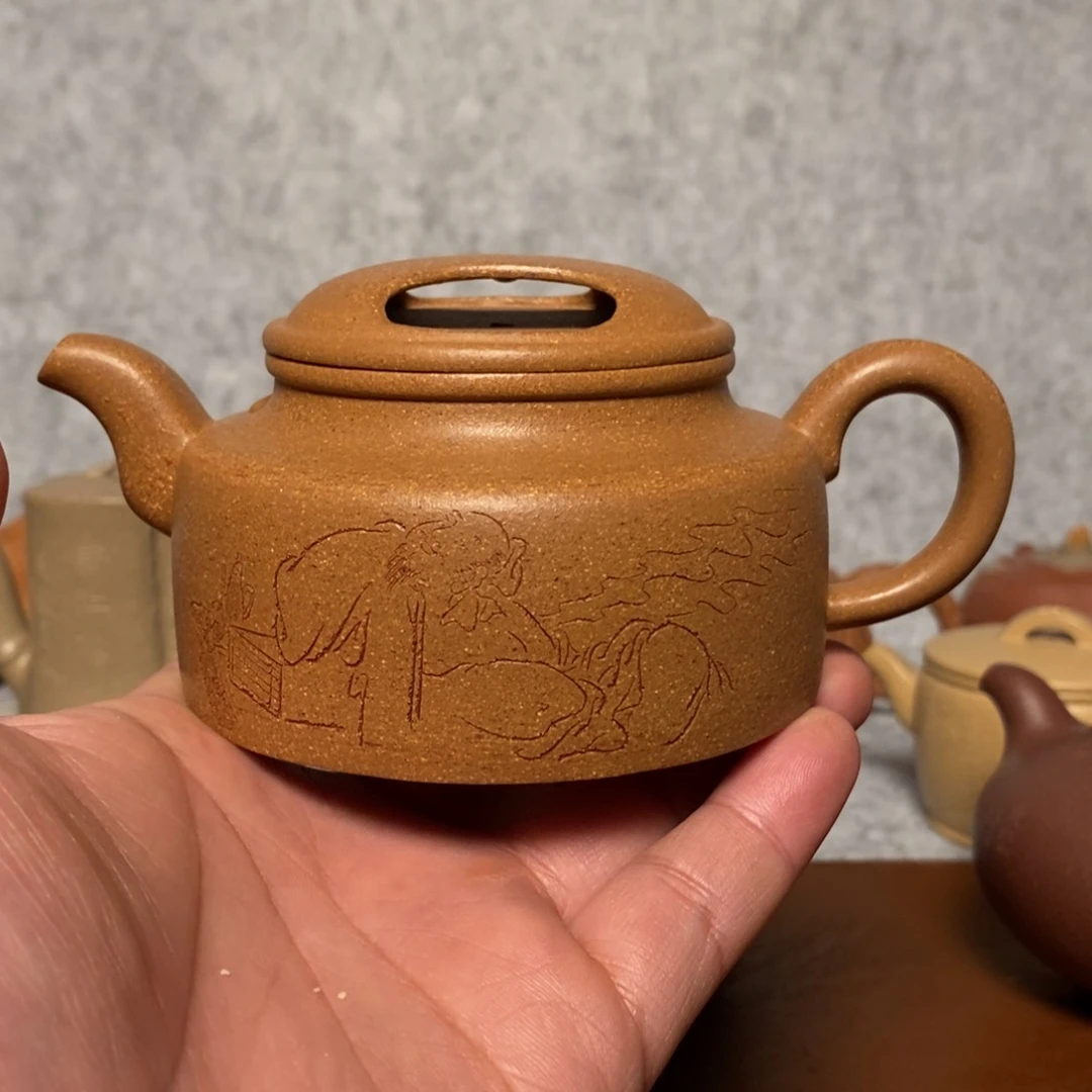 紫砂茶壶王**徒精工半手牛盖洋桶