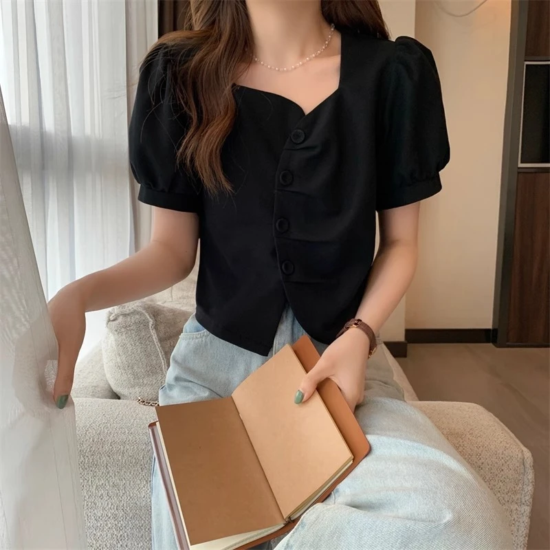 多巴胺夏季衣服黑色高级衬衣法式衬衫小个子新款别致短款T恤上衣