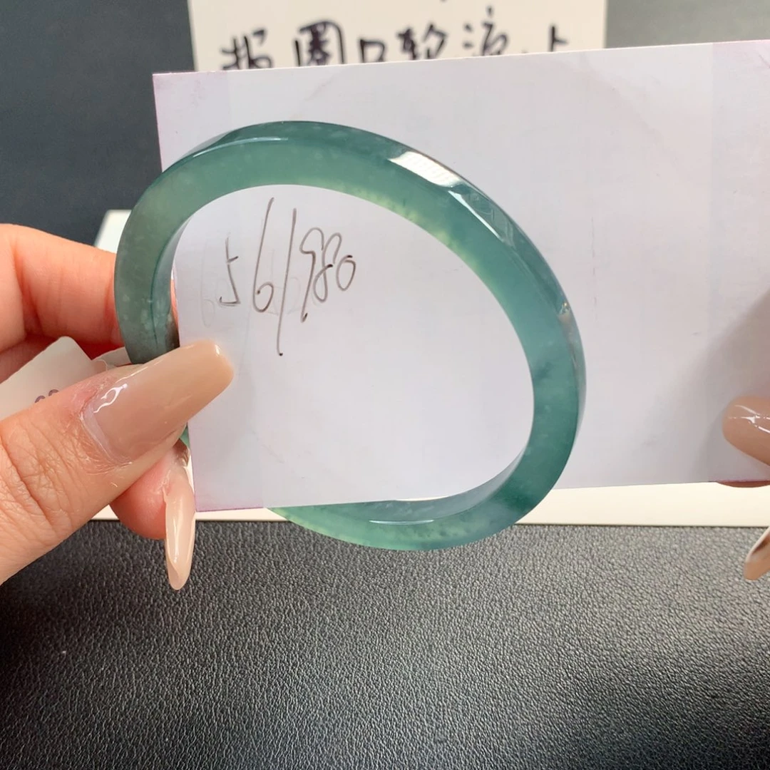 翡翠未镶嵌手镯天然翡翠