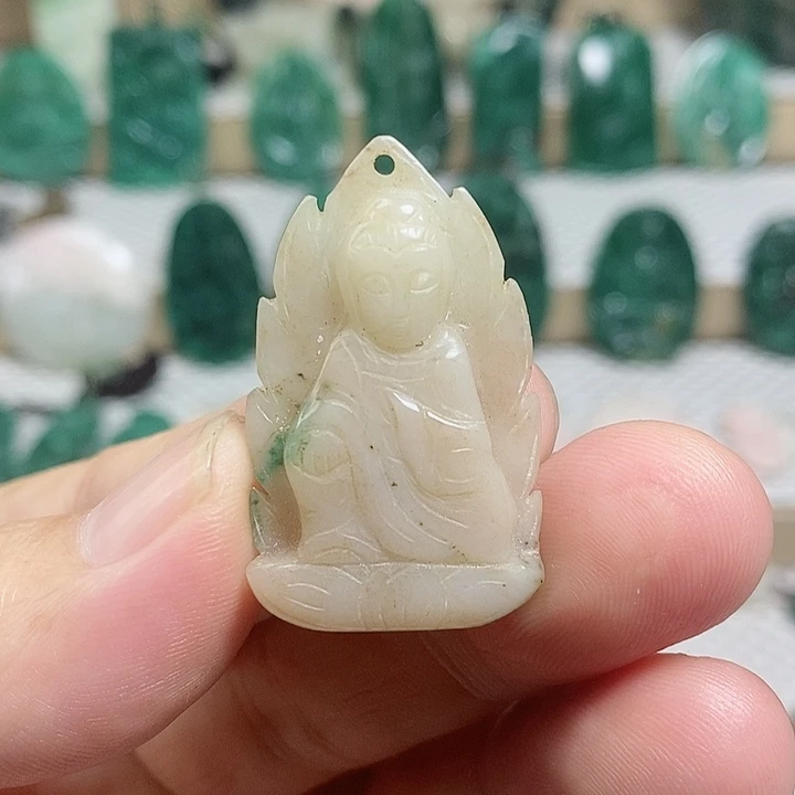 未镶嵌独山玉颈饰