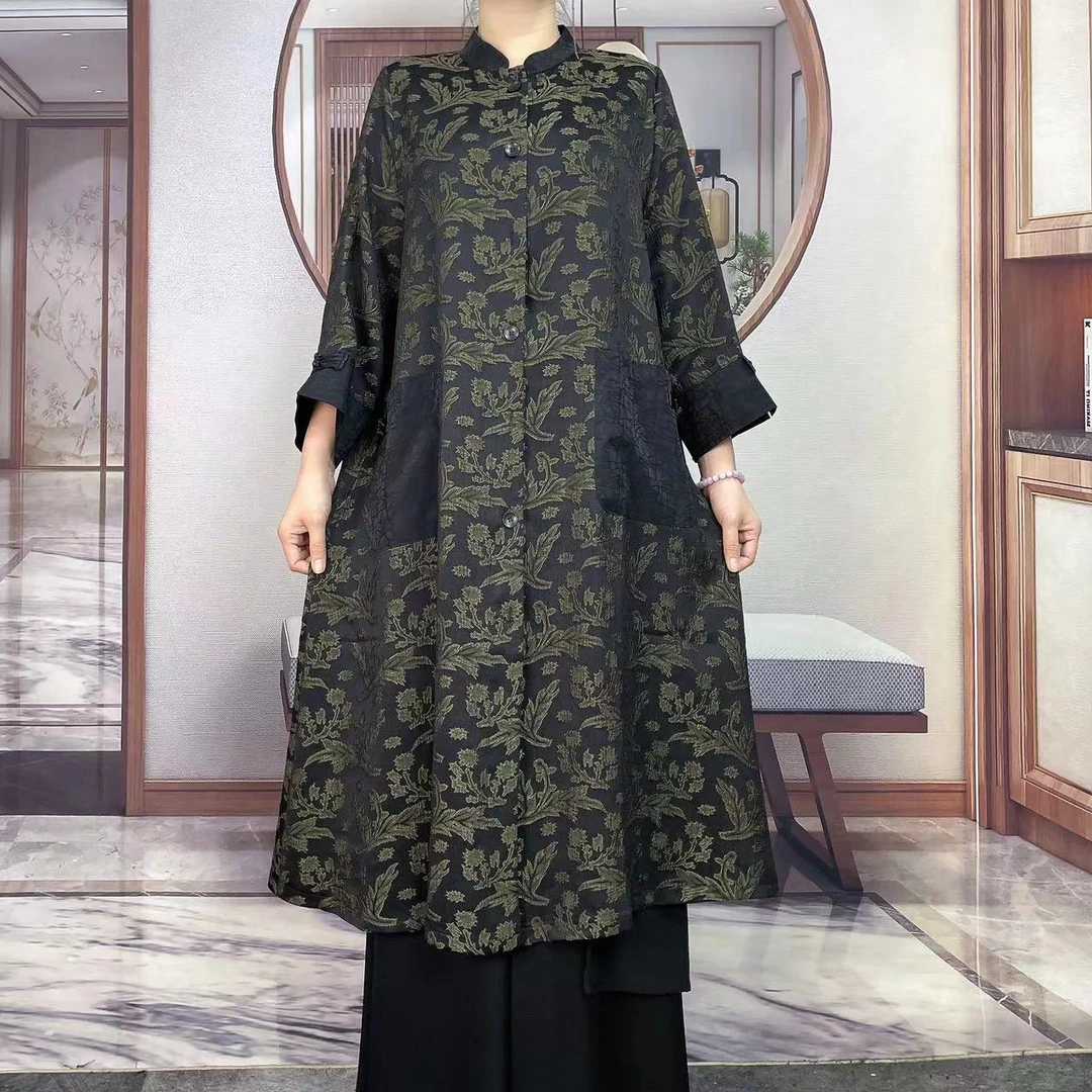 W27003复古宽松大版烧花风衣