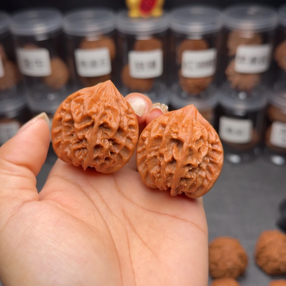 把件文玩核桃大龙