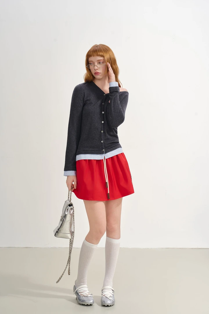 SOFITTE 25AW红色绣标蓬蓬半身短裙