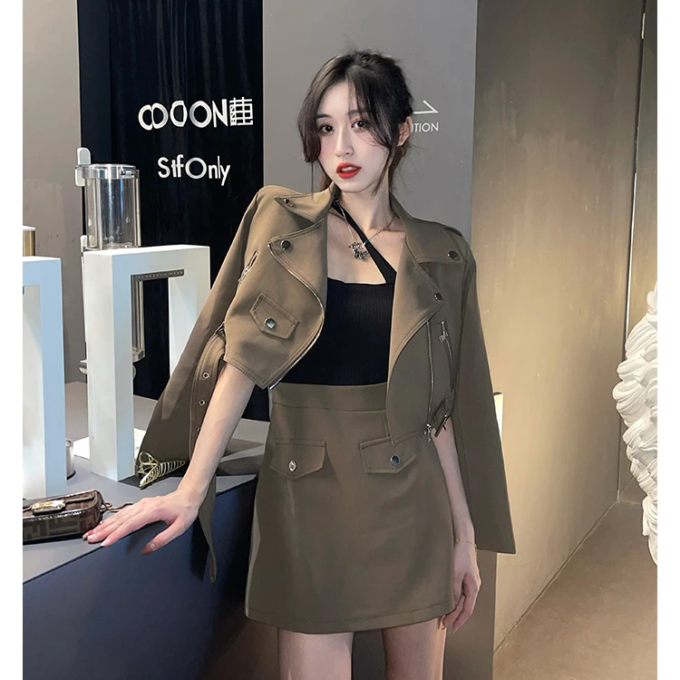 6812【朵拉】大码新款机车外套女炸街设计感时尚外套+半身裙两件套