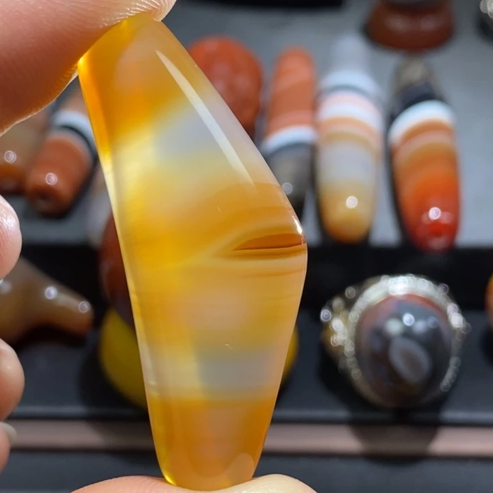 玛瑙/玉髓未镶嵌挂件