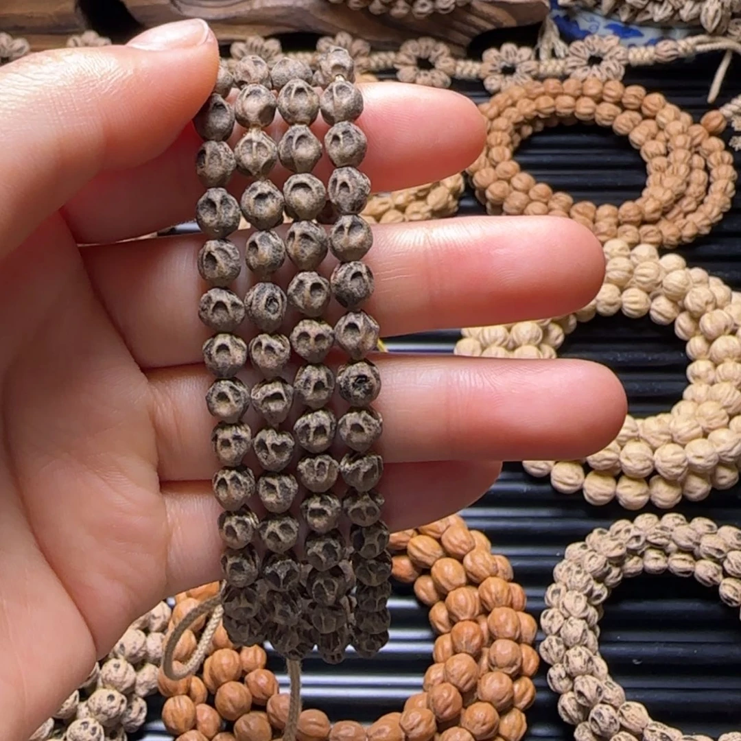 【闪购商品】吊坠柏香籽/百香籽天*