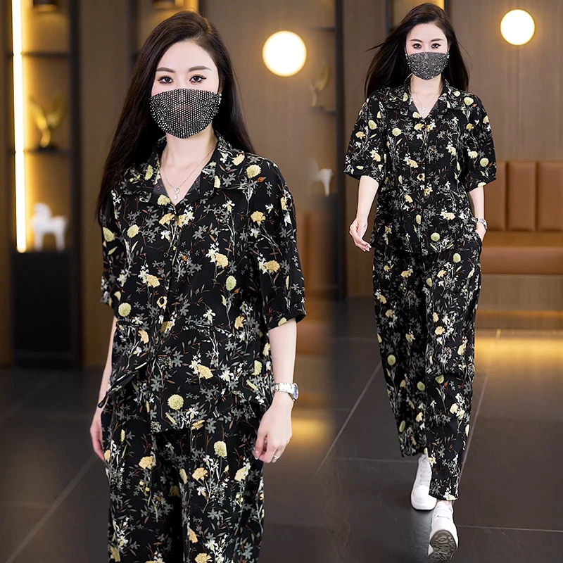 2025夏季新款洋气大码女装小碎花套装妈妈时尚宽松遮肉显瘦两件套