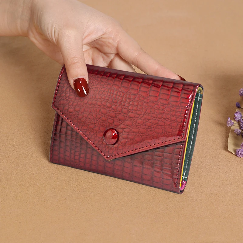 鳄鱼纹牛皮小巧便携大钞夹多卡位零钱包女时尚高颜值真皮三折钱包