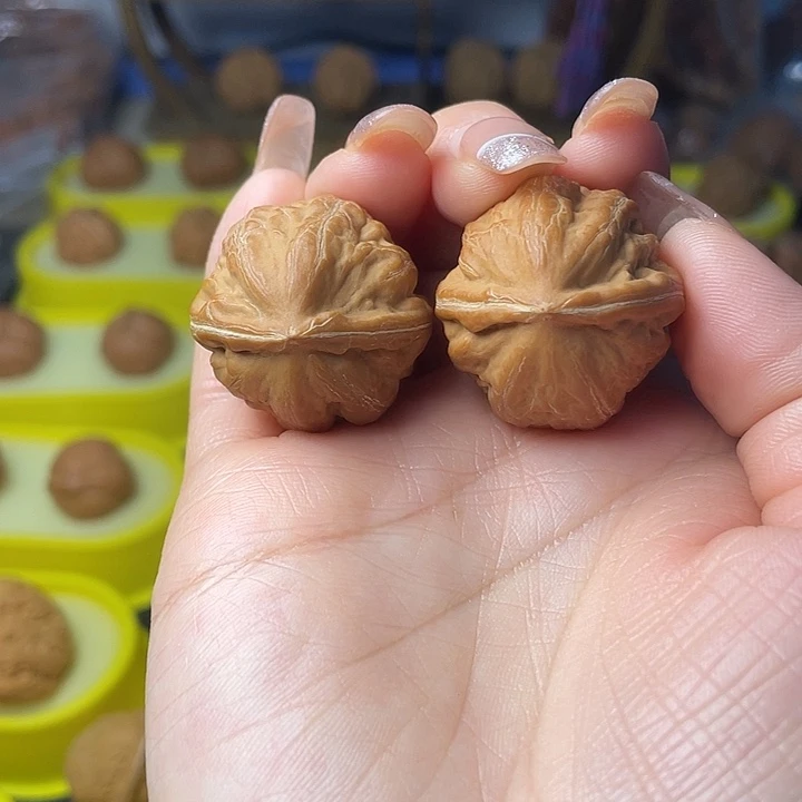 吊坠文玩核桃粗筋八棱