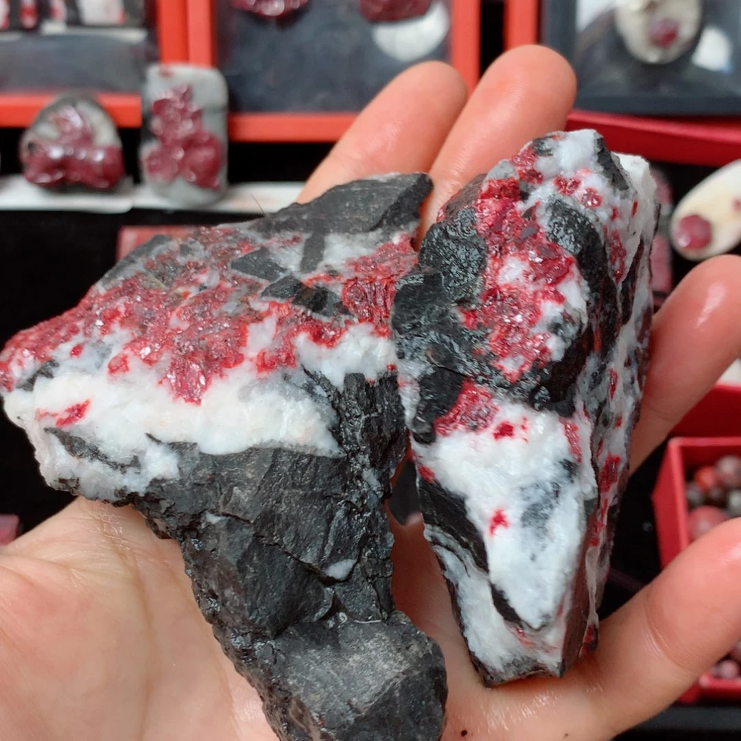 天然辰砂天然毛石