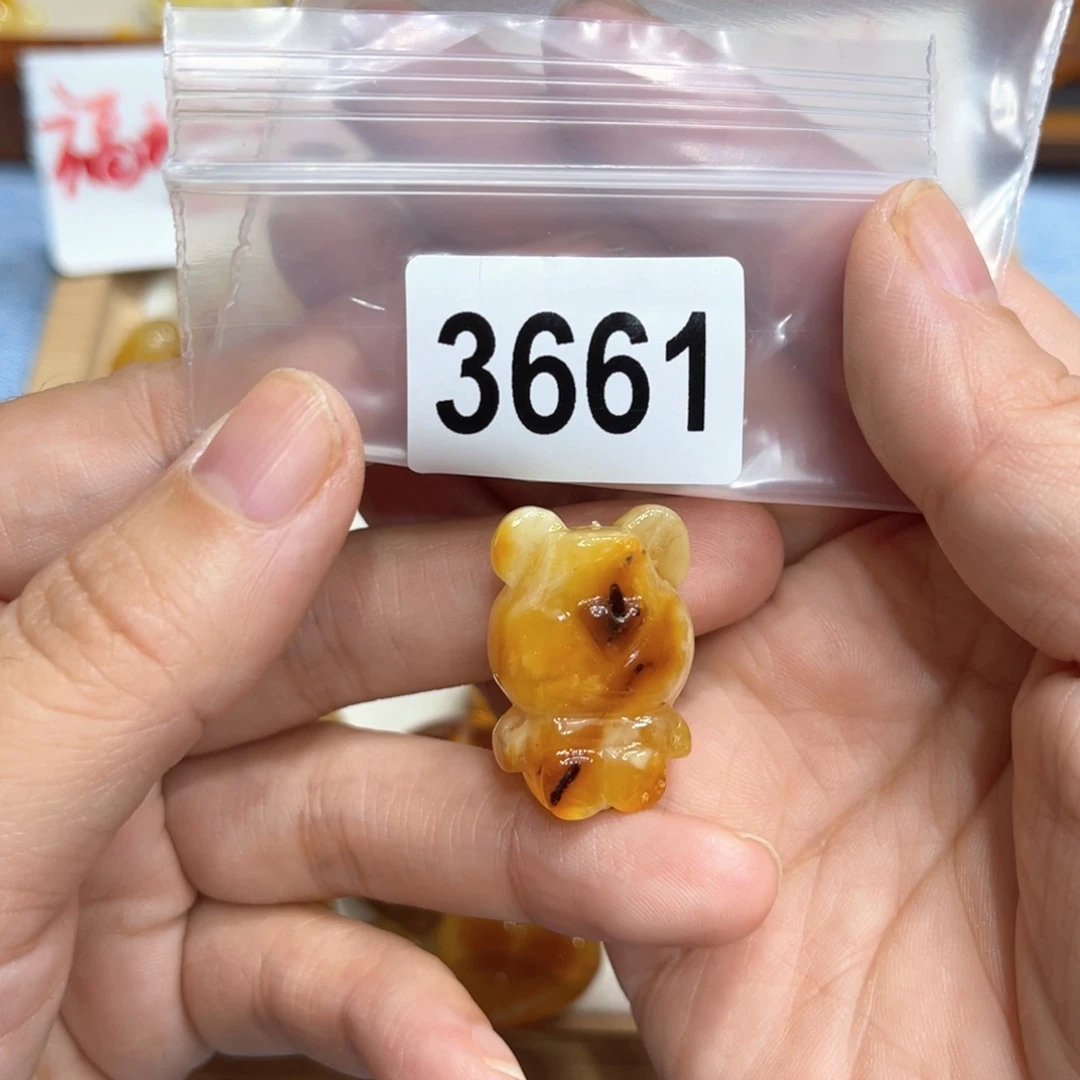 琥珀未镶嵌珠宝奇石