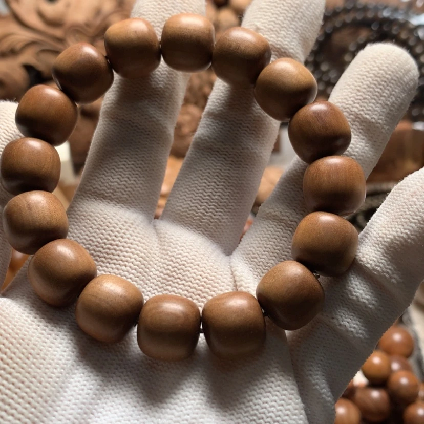 【闪购商品】檀香木手串/手链长**极檀香手串13*14