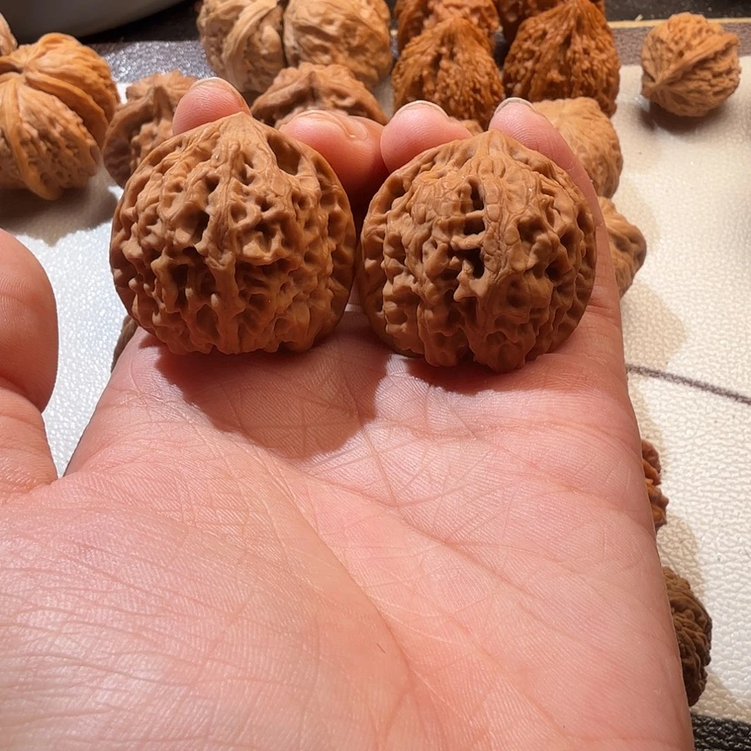 吊坠文玩核桃太行龙纹