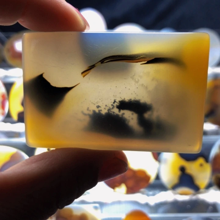 合金玛瑙/玉髓珠宝奇石53