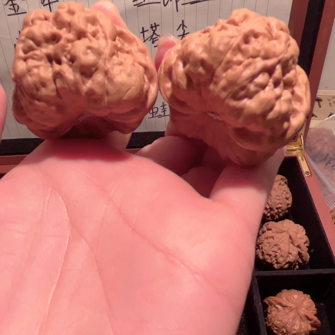 桃核吊坠蛙蛙文玩