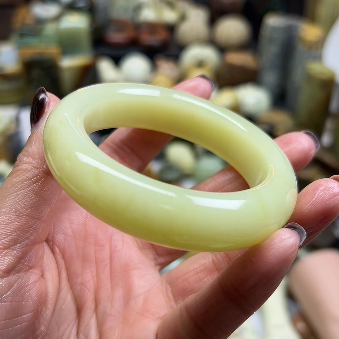 岫玉未镶嵌颈饰辽阳料54有瑕