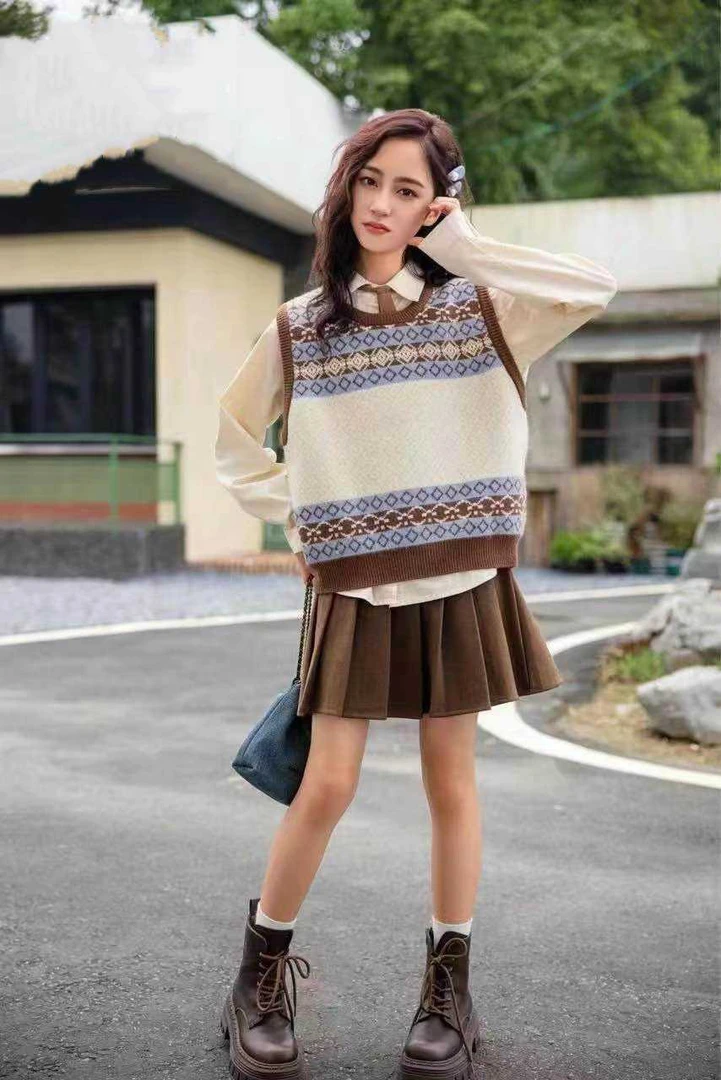 女童秋季Jk套装秋冬条纹薄款套头复古毛衣春秋