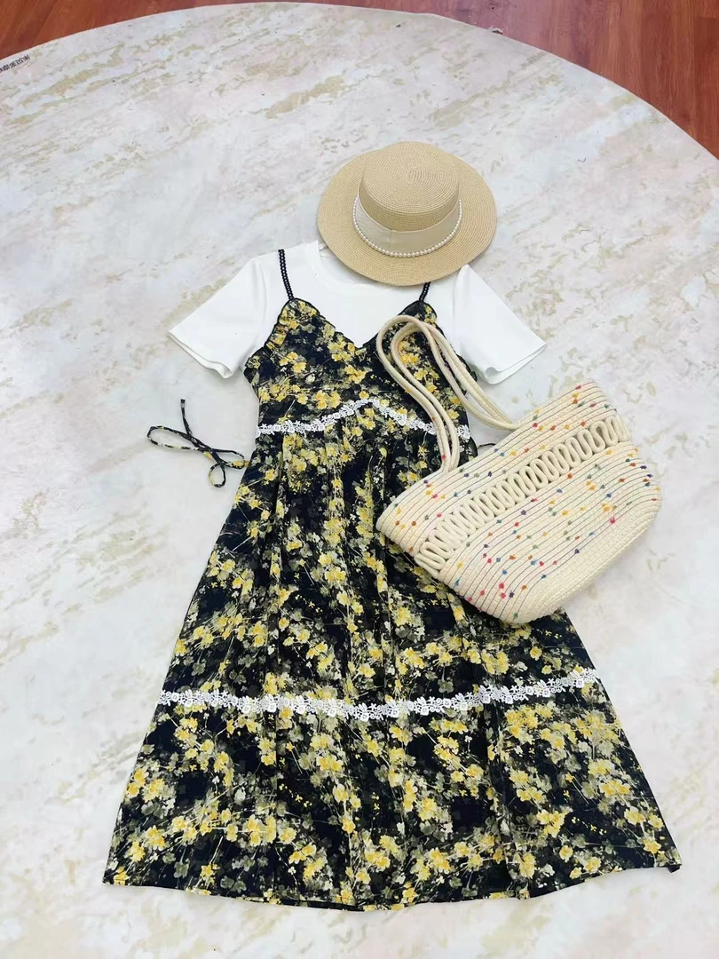 『莫奈花园』2025夏季新款碎花法式假两件拼接撞色连衣裙